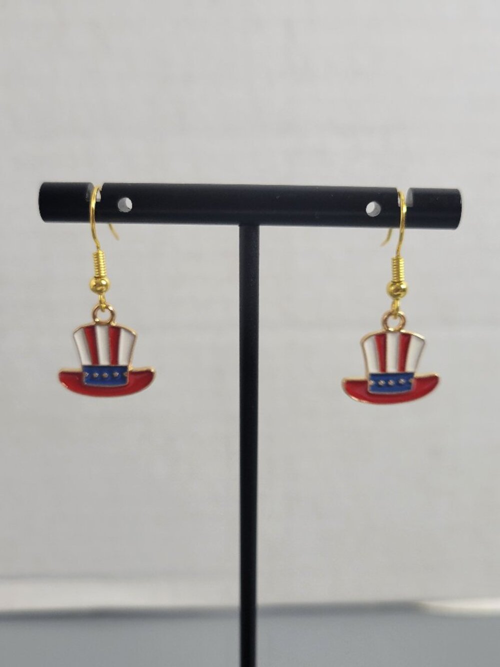 Patriotic Uncle Sam Hat Dangle Earrings Red White Blue 4th of July Jewelry E125E